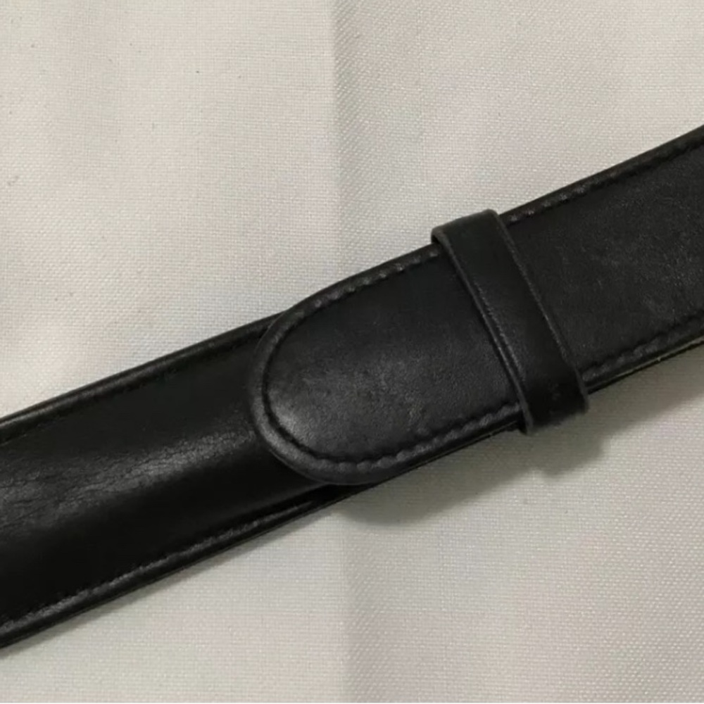 Vintage coach single pen leather holder